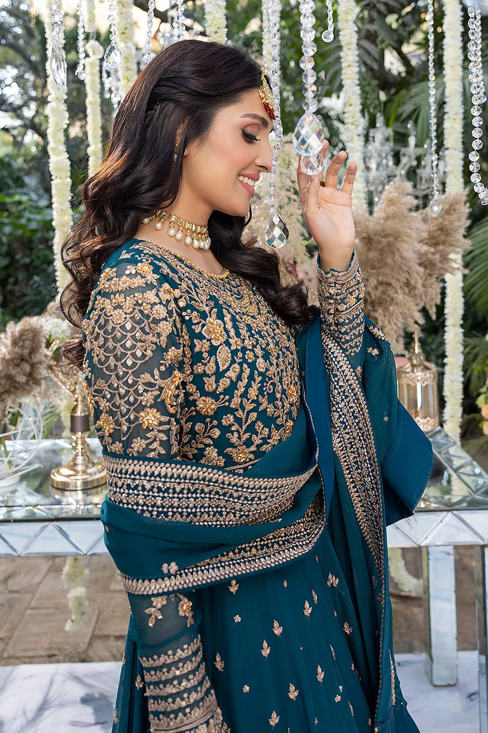 Azure Luxury Wedding Edit – Nazneen
