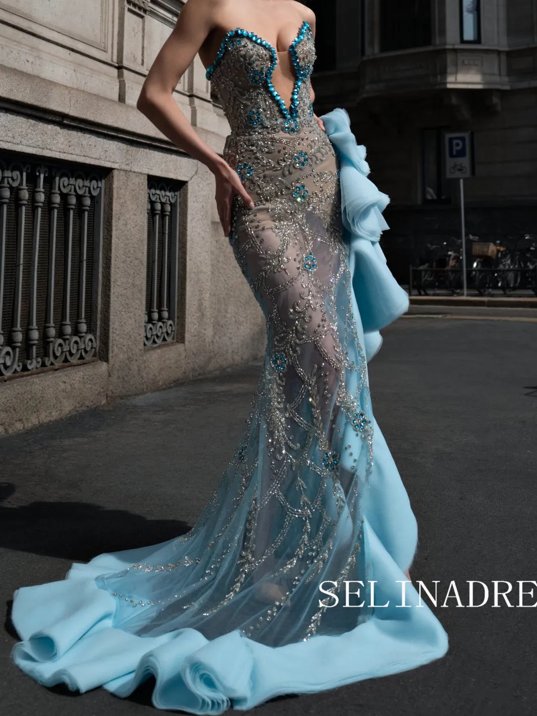 Luxury Mermaid Strapless Beaded Blue Long Evening Gown lpk939