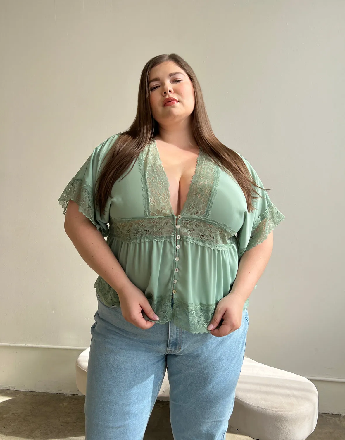 Plus Size Chiffon Lace Trim Blouse