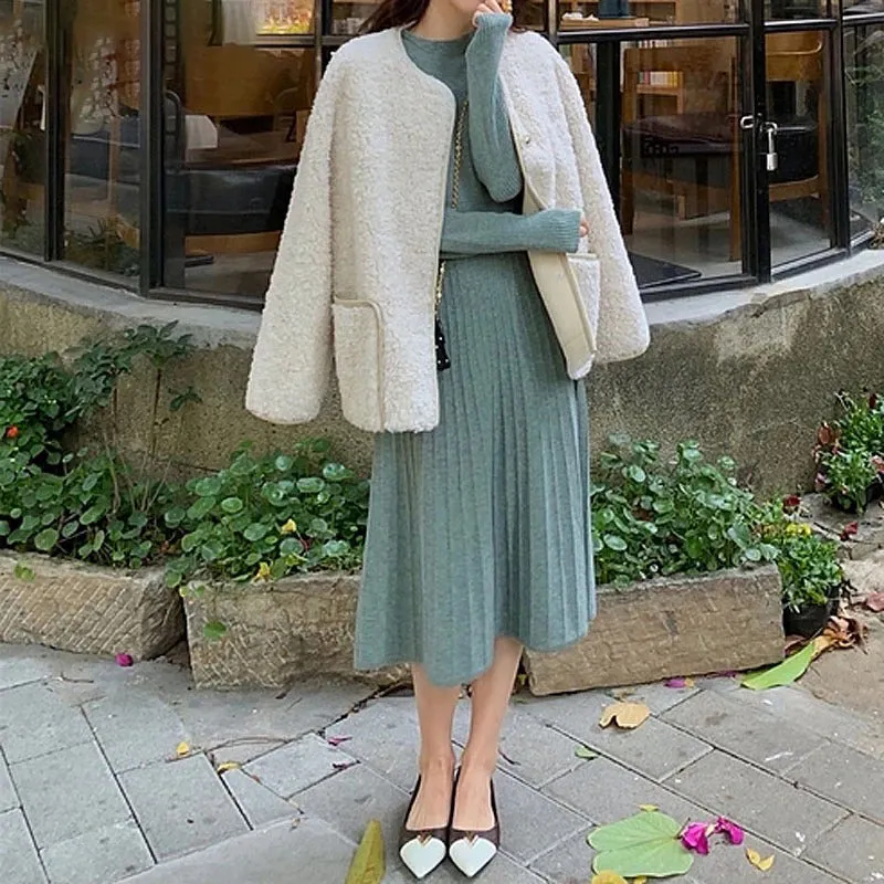 Stretchy Pleated A-Line Long Sleeve Maxi Dresses